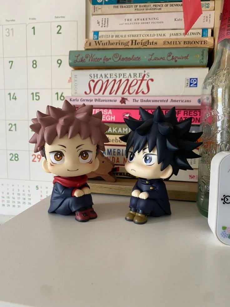 Yuji Itadori Jujutsu Kaisen Chibi Lookup Action Figure - Image 3